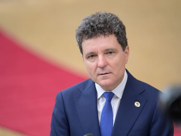 Новини світу - Президент Румунії на запрошення Зеленського приїде в Україну