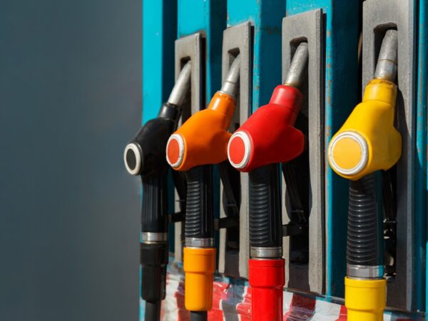Новини бізнесу - Росія зупинила продаж бензину на Курилах