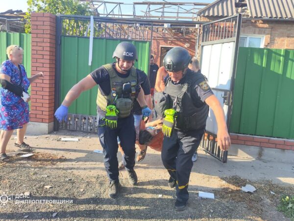 Новини України - Росіяни вдарили з артилерії по Дніпропетровщині, є постраждалі