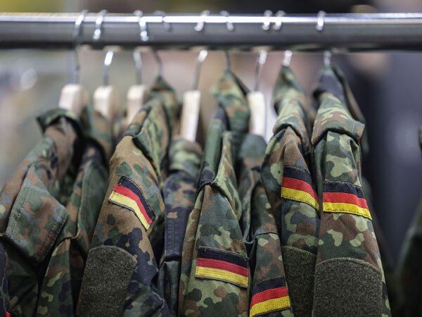 Новини світу - Шукають добровольців. Дефіцит солдат в Німеччині