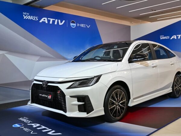 Авто новини - Toyota випустила нову версію Yaris Vios