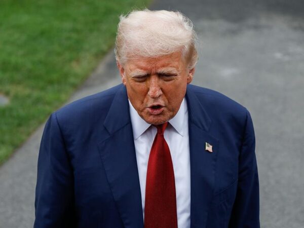 Новини світу - Трамп: Атомні субмарини вже ближче до Росії