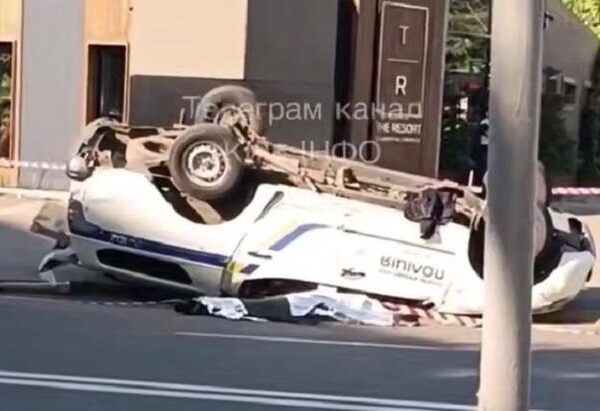 Новини Києва - У Києві перекинулось авто поліції, є загиблий