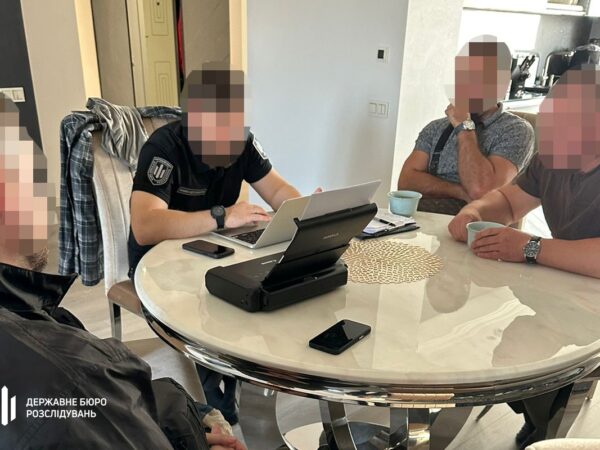 Новини України - У Міноборони викрили схему з балістичними окулярами на 26 млн