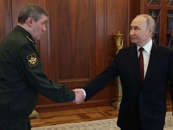 Новини світу - У Москві оголосили про плани продовжувати війну
