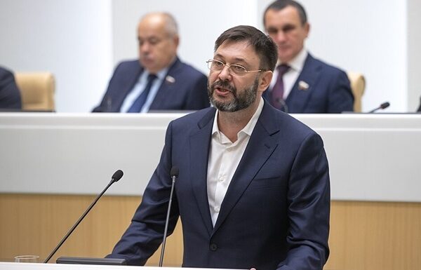 Новини світу - У РФ помер пропагандист Кирило Вишинський