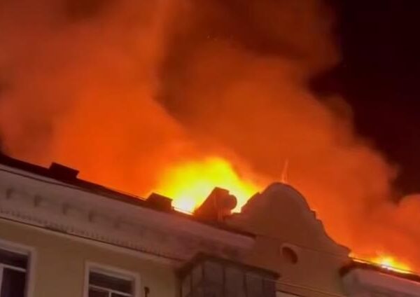 Новини світу - У Ростові сталися вибухи і пожежа