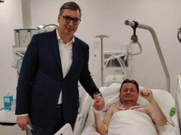 Новини світу - У соратника Вучича стався інсульт у прямому ефірі