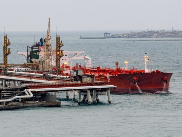 Новини бізнесу - В’єтнам почав закупляти в Росії нафтохімічну сировину