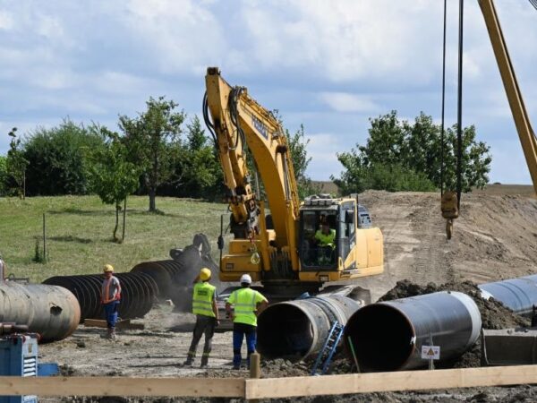 Новини бізнесу - В Україні анонсували побудову першого водневого трубопроводу