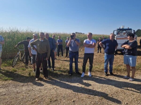 Новини світу - Вибух невідомого об'єкта: Польща визнала падіння військового дрона