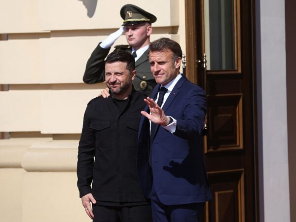 Новини України - Зеленський і Макрон оцінили дипломатичну ситуацію