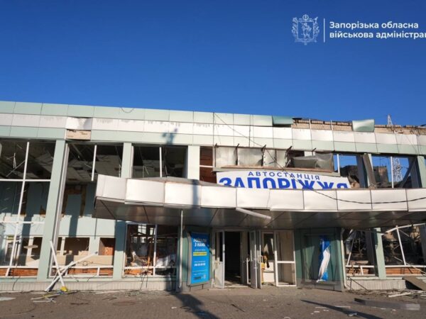 Новини України - Зеленський відповів на удар по вокзалу в Запоріжжі