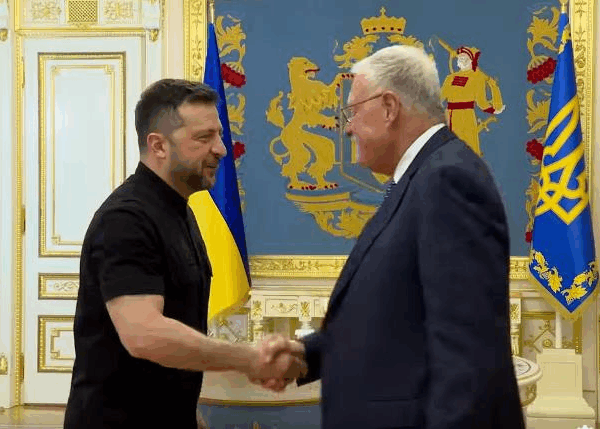 Новини України - Зеленський з Келлогом обговорили тиск на РФ