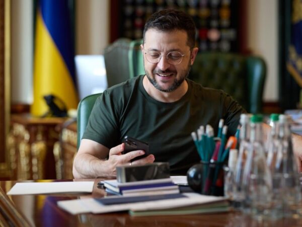 Новини України - ЗМІ дізнались про переговори Трампа і Зеленського