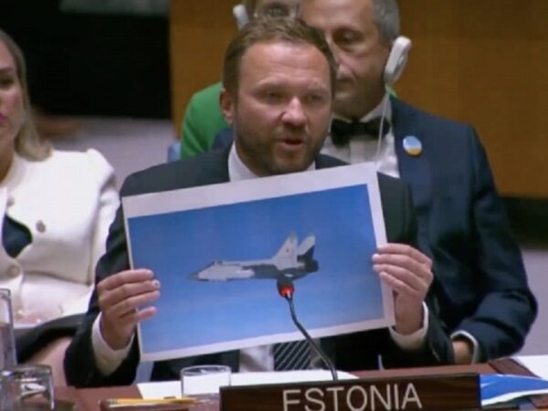 Новини світу - Естонія в ООН показала, як збрехали росіяни