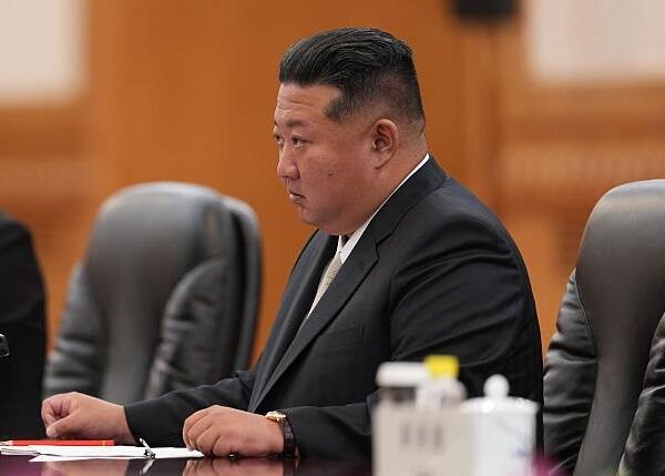 Новини світу - Кім Чен Ин наказав посилити ядерний "щит і меч" КНДР - ЗМІ