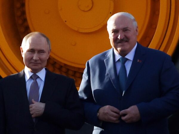 Новини політики - Лукашенко планує постачати електроенергію в окуповані РФ регіони України