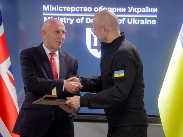 Новини України - Міністри оборони України та Британії провели важливу зустріч