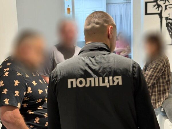 Новини України - На Прикарпатті затримали на хабарі депутата, що працює в ТЦК