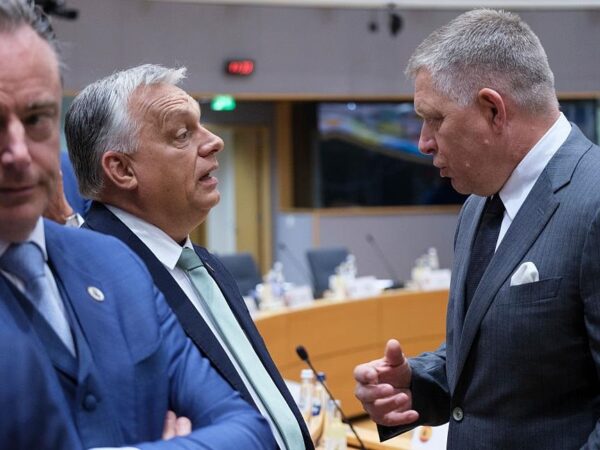 Новини світу - Орбан і Фіцо просять ЄС зняти санкції з частини російських олігархів - ЗМІ