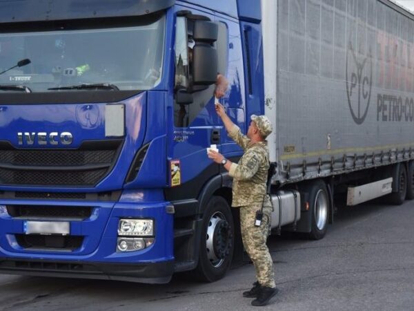 Новини України - Поляки розблокували пункт пропуску Шегині
