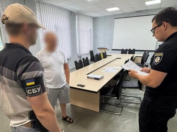Новини України - Посадовця ЗСУ підозрюють у продажі посад в тилу за $10 тисяч