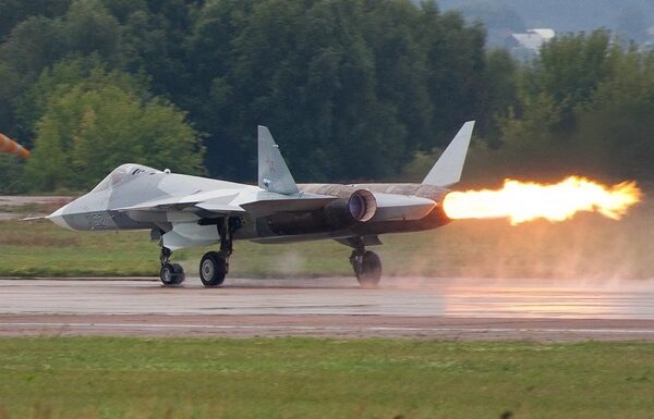 Новини світу - РФ вивчає варіанти виробництва Су-57 в Індії - ЗМІ