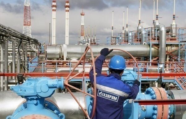Новини бізнесу - Росія продає Китаю газ зі знижкою у 40%