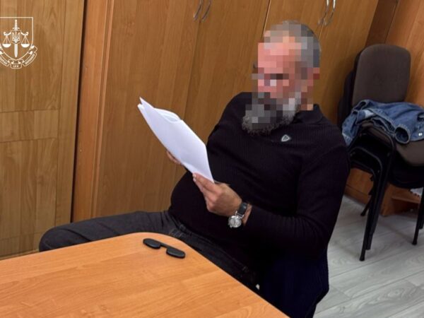 Новини Києва - Розкрито схему заволодіння землею музею в Пирогові