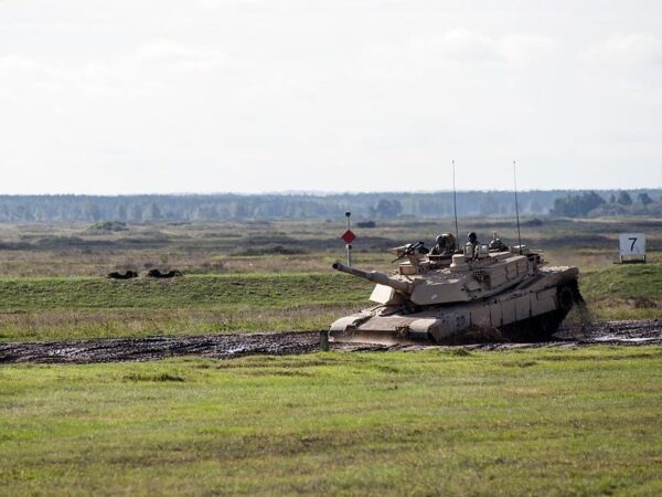 Новини світу - Румунія планує придбати в США сотні танків Abrams