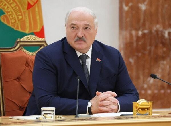 Новини політики - "Стара людина": Лукашенко відреагував на слова Зеленського