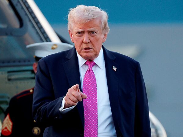 Новини світу - Трамп атакує ЄС. Санкції проти Індії, Китаю та РФ