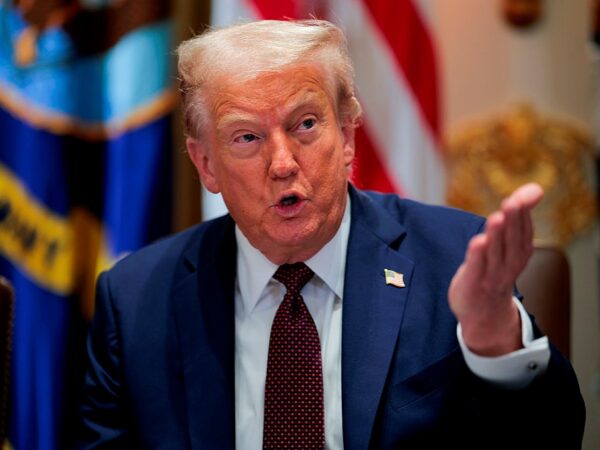 Новини світу - Трамп закликав ЄС відмовитися від російської нафти - ЗМІ