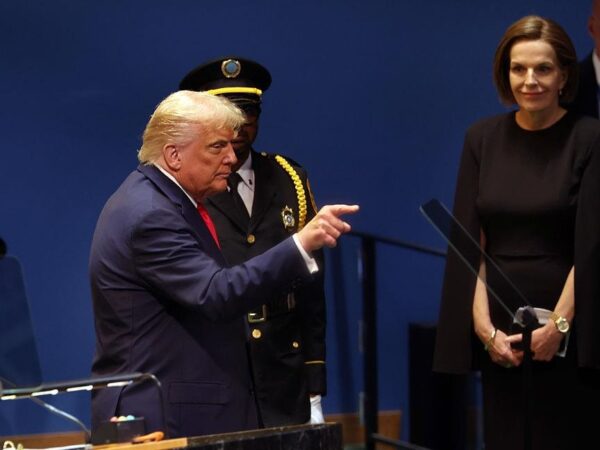 Новини світу - Трамп заявив, що закінчив сім війн "замість ООН"