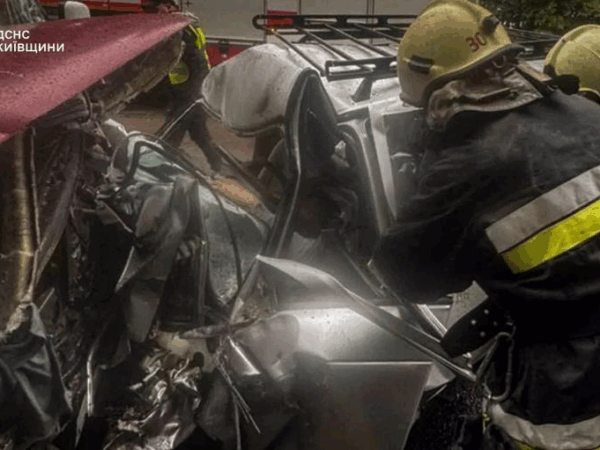 Новини України - У ДТП на Київщині загинула людина, четверо постраждали