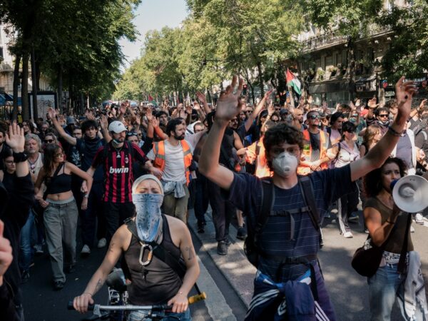 Новини світу - У Франції відбулися масштабні протести через зміну соцполітики