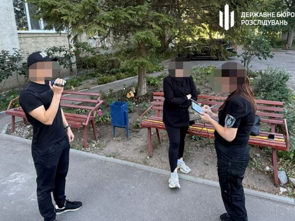 Новини України - У Харкові викрили посадовців ВЛК, які за хабарі переводили військових у тил