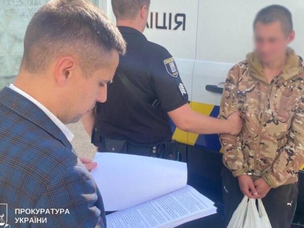 Новини Києва - У Києві чоловік пограбував пораненого військового на візку