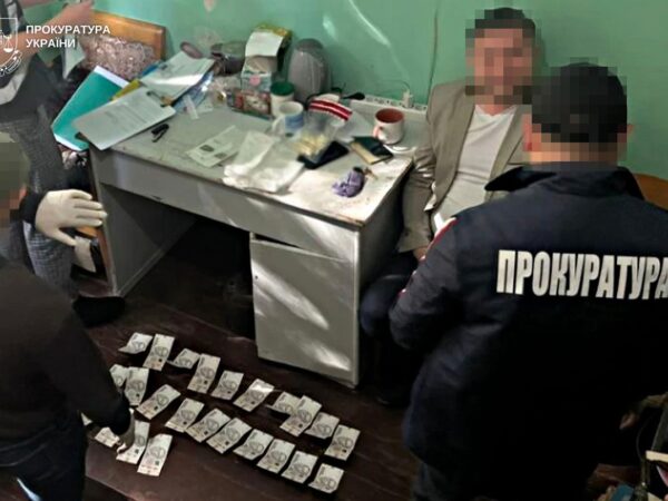 Новини України - У Львові викладач організував схему ухилення від мобілізації