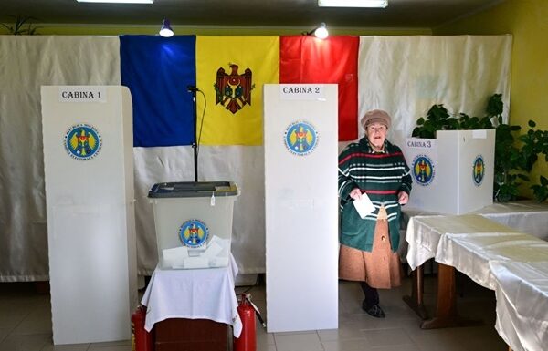 Новини світу - У Молдові ЦВК обробила 99% протоколів, перемагає партія Санду