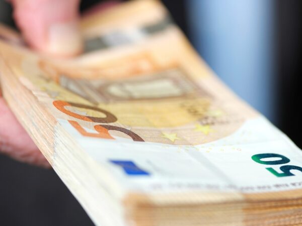 Новини України - Україна вперше поверне з-за кордону кошти, вкрадені внаслідок корупції