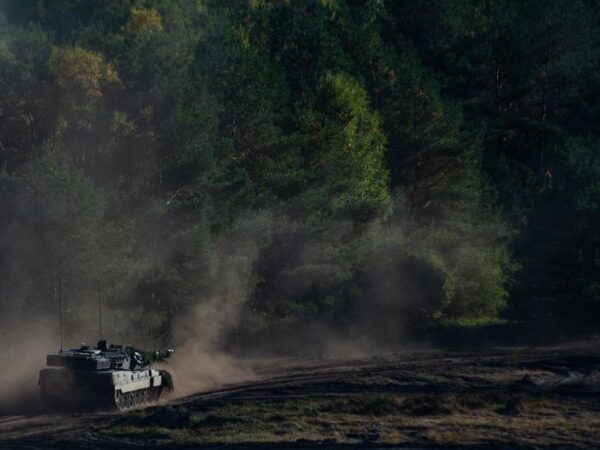 Новини світу - Уряд Чехії перед виборами схвалив купівлю танків Leopard 2 на $1,6 млрд