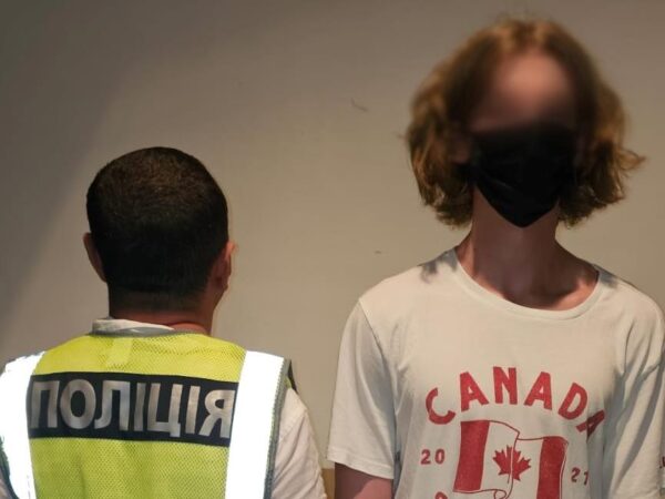 Новини Києва - В Києві затримали юнака за "трюк" на ескалаторі