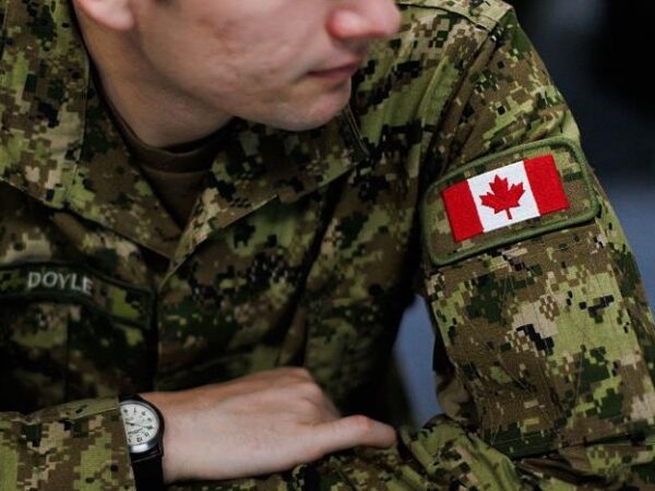 Новини світу - В Латвії зник безвісти канадський військовий