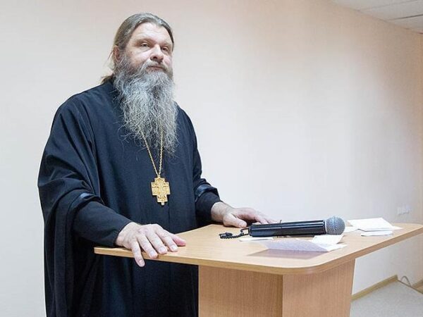 Новини світу - В РПЦ закликали бити дітей, щоби вони "не виростали ідіотами"