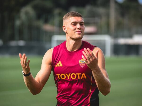 Новини спорту - Вест Гем продовжує полювання за Довбиком, маючи намір купити його взимку