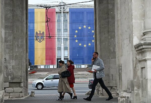 Новини світу - Вибори у Молдові: підрахунок голосів на фініші