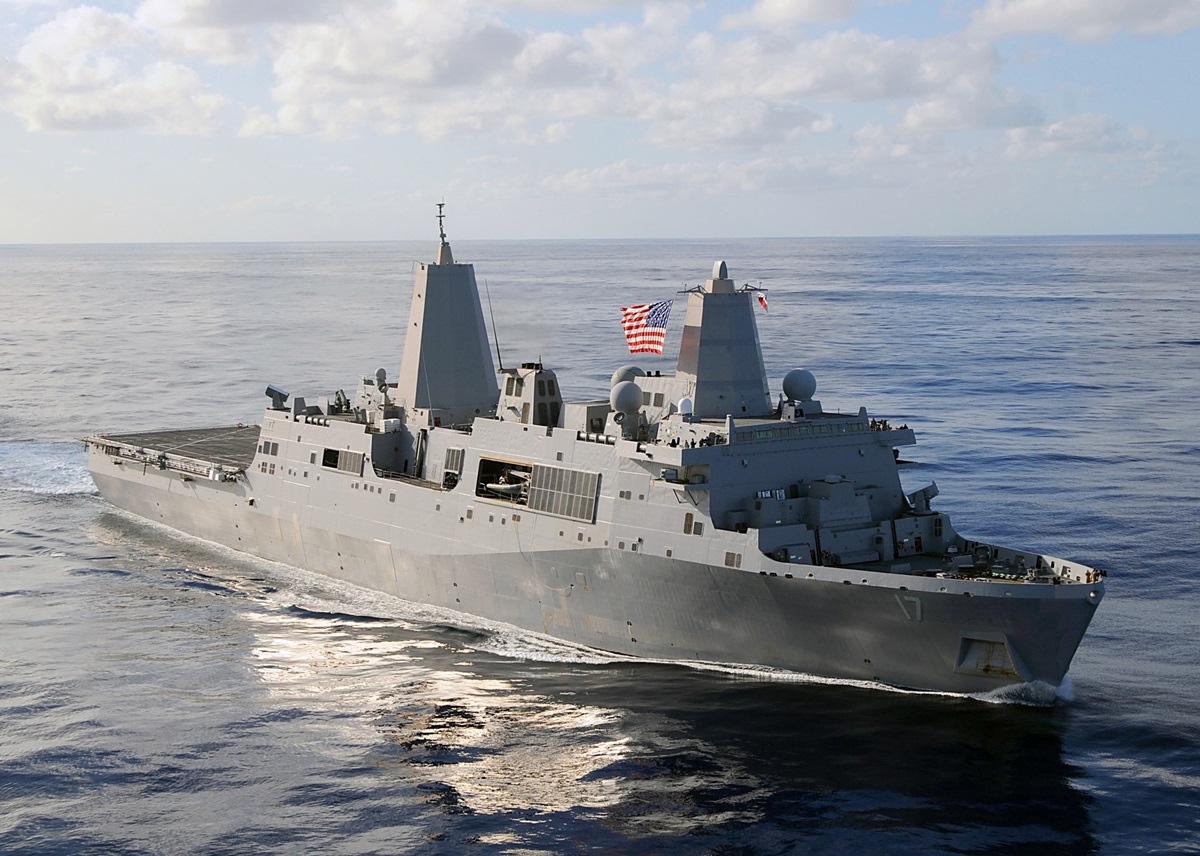 Новини світу - Військові США підбили судно з Венесуели