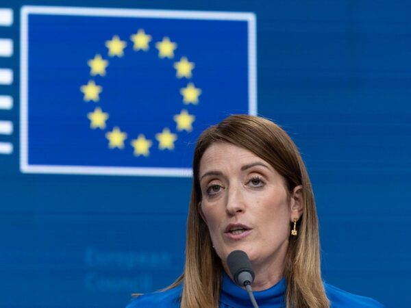 Новини України - Європа послабить військову машину Росії - Мецола